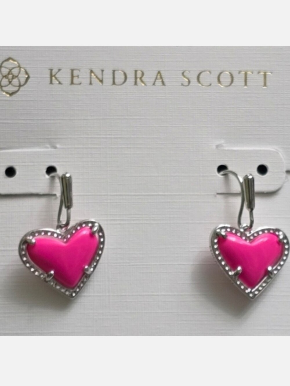 Kendra Scott Hot Pink  ARI Heart Lever-Back Earrings